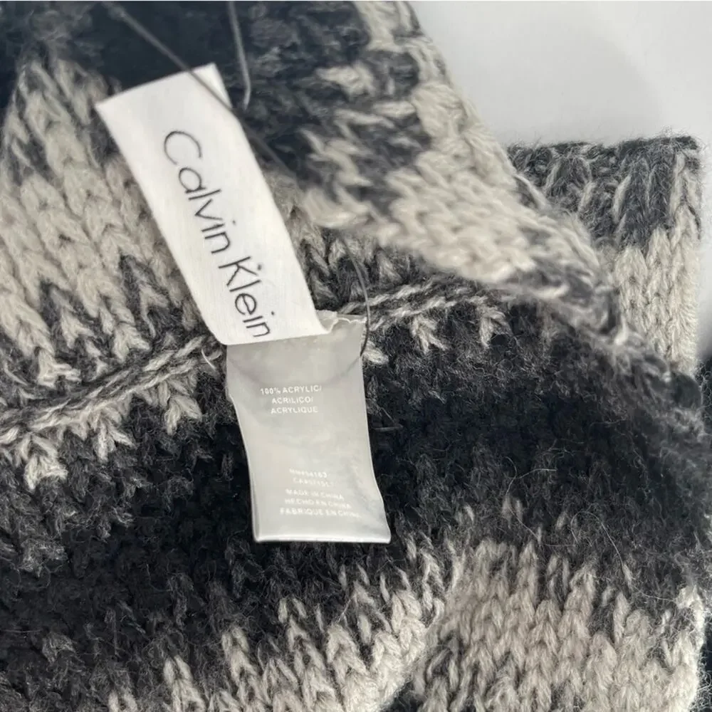 CALVIN KLEIN Scarf Infinity Loop Knit Yarn Winter Fall One Size Gray Black NWT